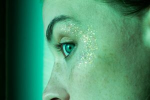 Os riscos do Glitter na maquiagem